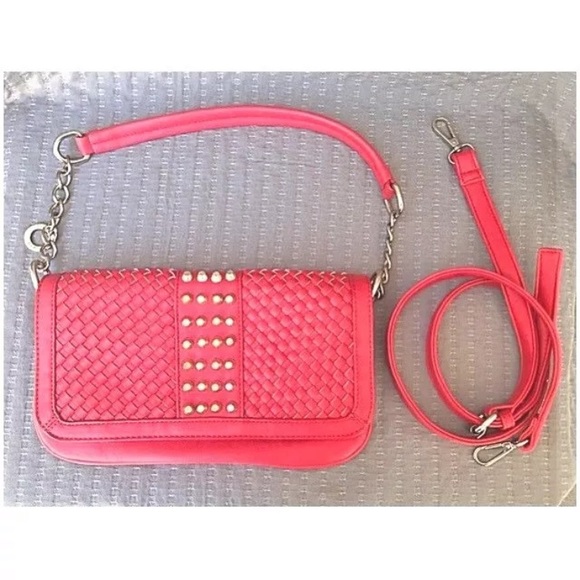 Izzy & Ali Red Woven Studded Purse Clutch Handbag - Picture 2 of 4